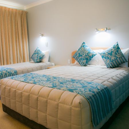 Gosford Palms Motor Inn Екстериор снимка
