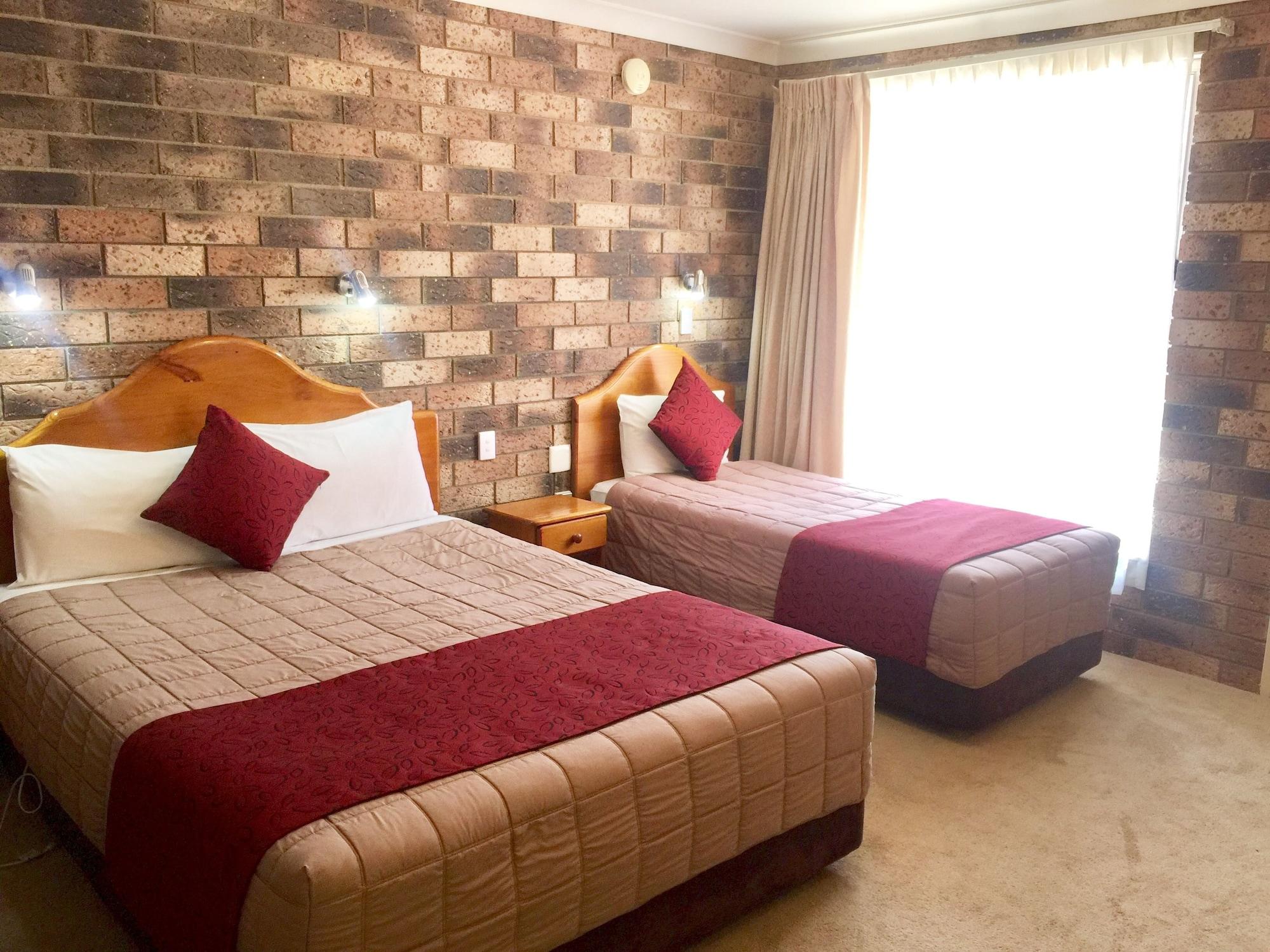 Gosford Palms Motor Inn Екстериор снимка