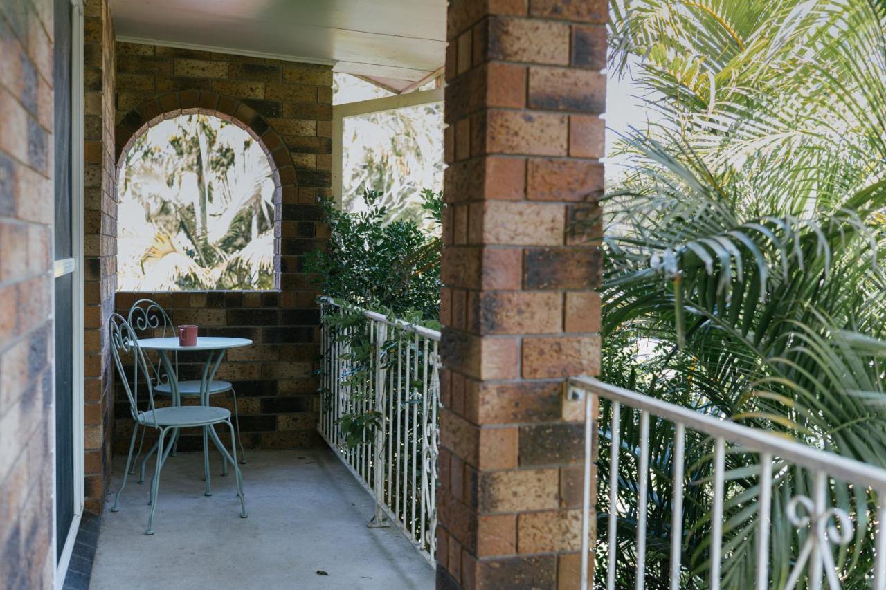 Gosford Palms Motor Inn Екстериор снимка