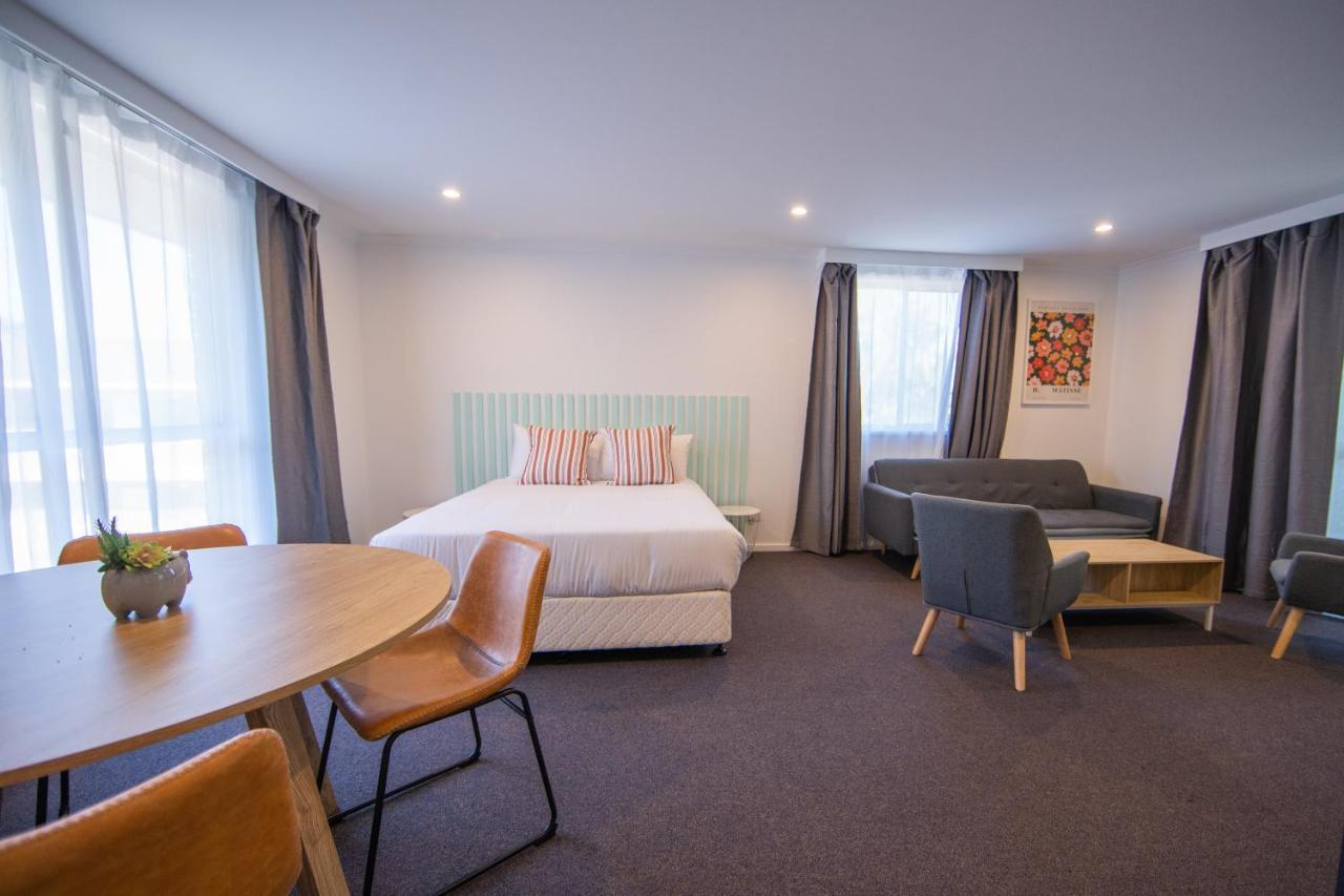 Gosford Palms Motor Inn Екстериор снимка