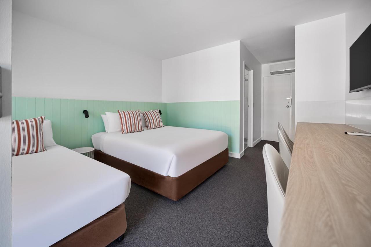 Gosford Palms Motor Inn Екстериор снимка